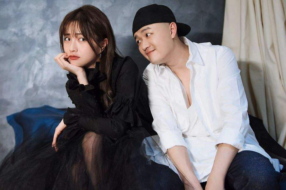 你仿佛也被她们带到了那里,在经历长途跋涉或披星戴月之后,在内心凝聚