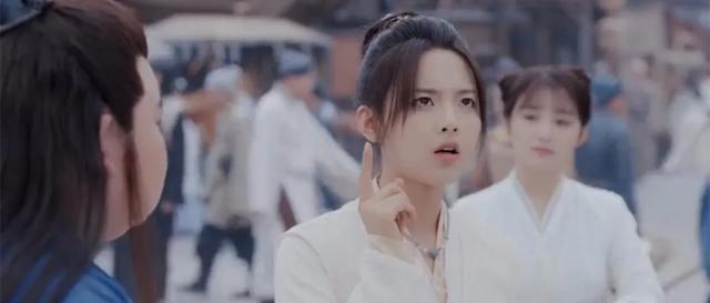 杨超越|杨超越新剧播放量突破1.6亿次，但看了1集就被劝退