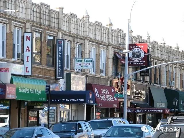 惨 华人小伙当街遭黑人壮汉暴揍 头破血流 竟因英文不好被警察逮捕 腾讯新闻