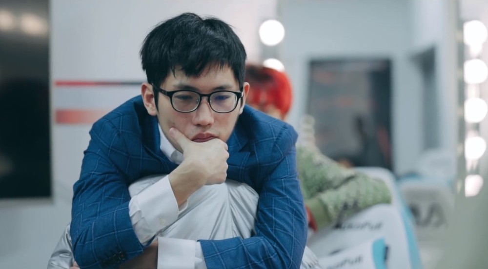 FPX遗憾首轮被V5淘汰出局，冒泡赛FPX能否突出重围？