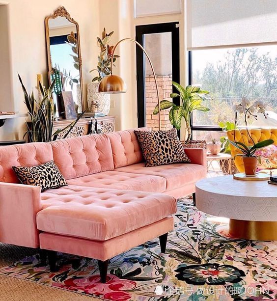 充满少女心的粉红色住宅设计,兼具甜美和轻奢感,好喜欢!