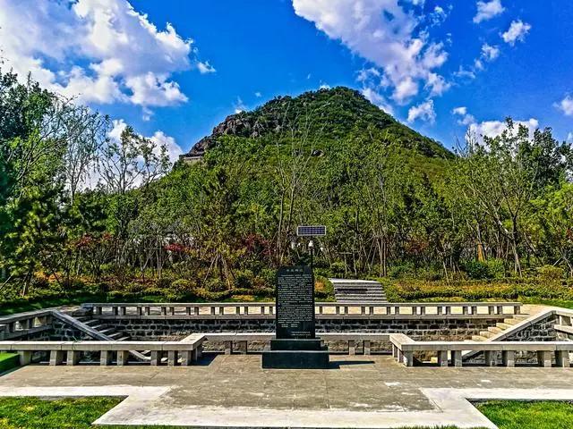 ",虽不在七十二名泉录,却和两个成语有关|华不注|华泉|济南|成语|华山