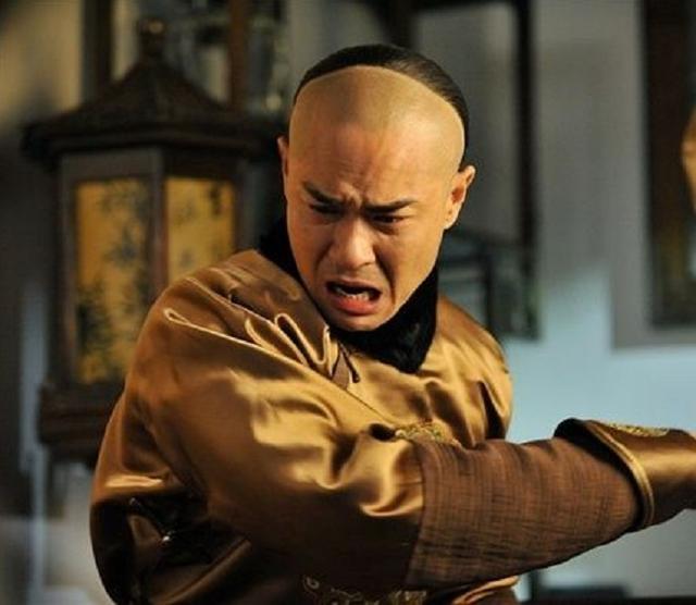 九子夺嫡中八阿哥胤禩究竟做了什么让康熙大怒连求情者都杀