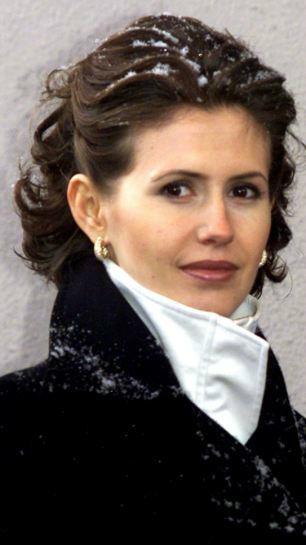 叙利亚第一夫人被称沙漠玫瑰穿红裙气质高贵因奢侈作风被骂