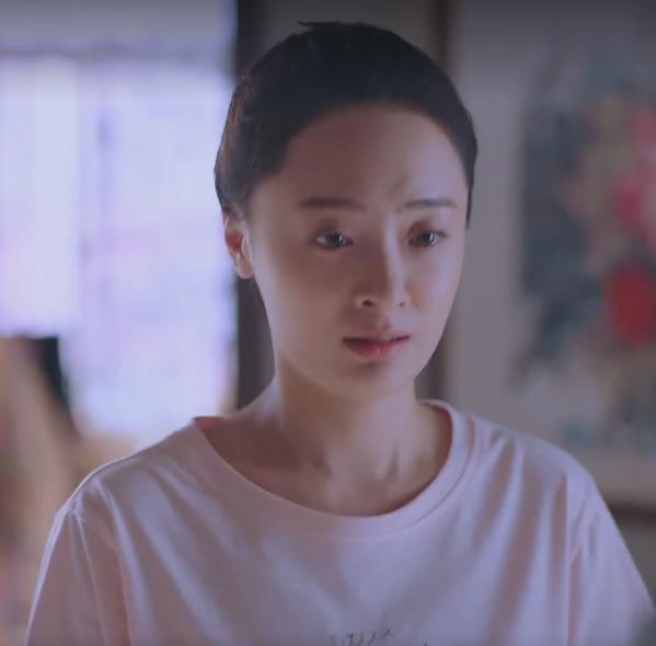 以家人之名:齐明月变心了,见义勇为只提凌霄,下课还躲着贺子秋