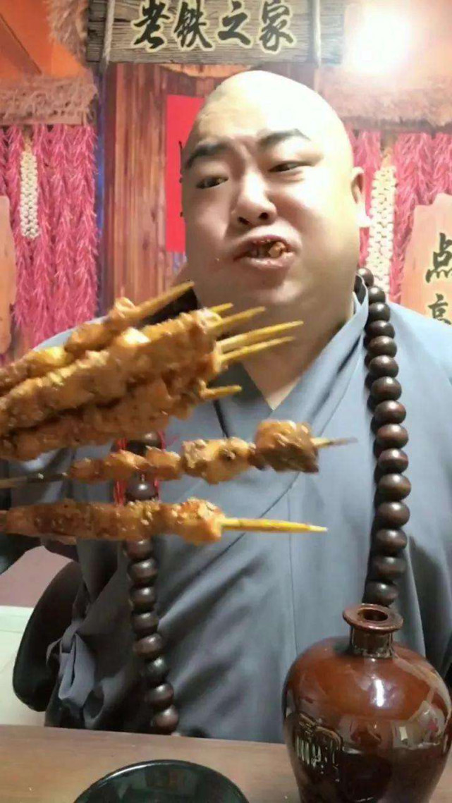 张献忠让和尚吃肉要不然屠城和尚淡定说了10个字成千古名句