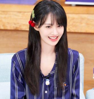 郑爽|郑爽新家装修被坑！自曝遭公司强制性收费，两年都未修完无奈维权