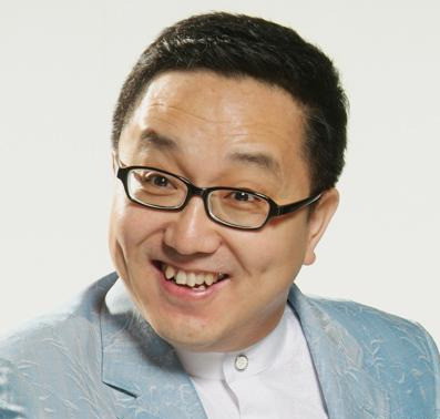 小品演员有很多,优秀的小品演员也很多,但是句号这个名字,好