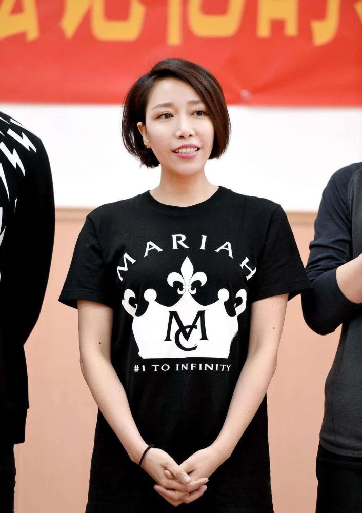 三十而已|因车祸失声、巅峰时被封杀，承包《三十而已》后，她终于又火了