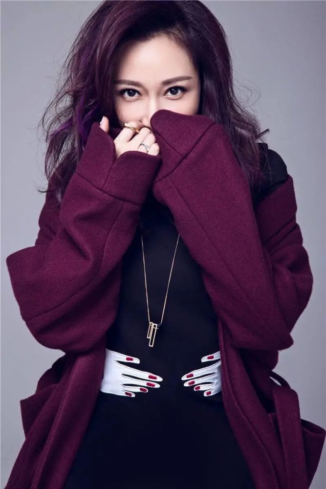 三十而已|因车祸失声、巅峰时被封杀，承包《三十而已》后，她终于又火了