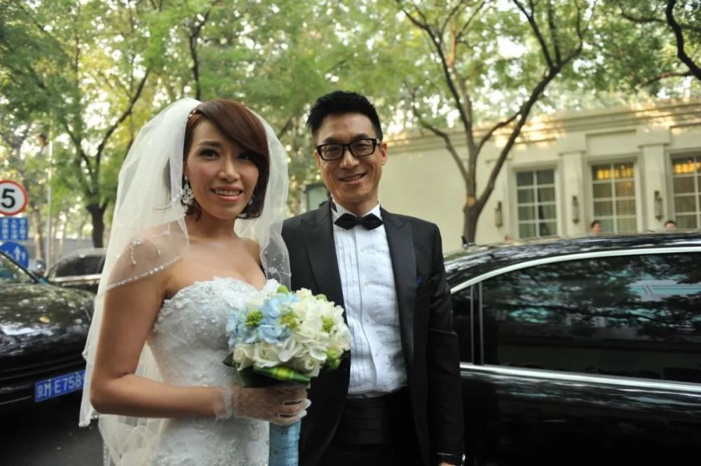 三十而已|因车祸失声、巅峰时被封杀，承包《三十而已》后，她终于又火了