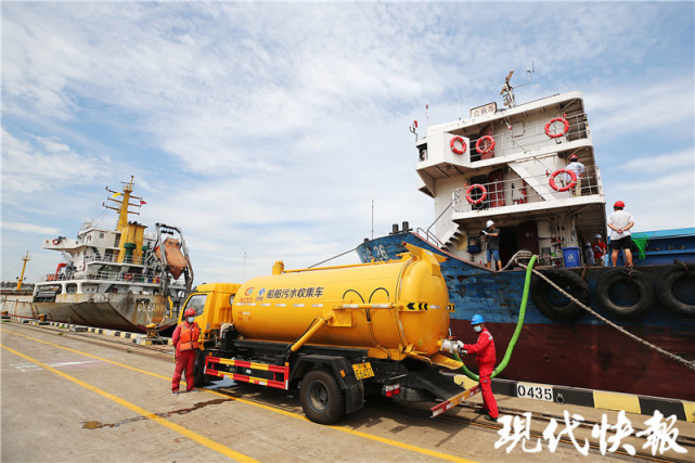 不让一滴生活污水进长江!南京将对1000多艘船舶实施铅封处理