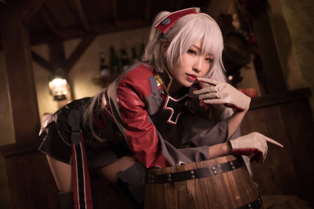 cos赏析:欧根亲王_腾讯网