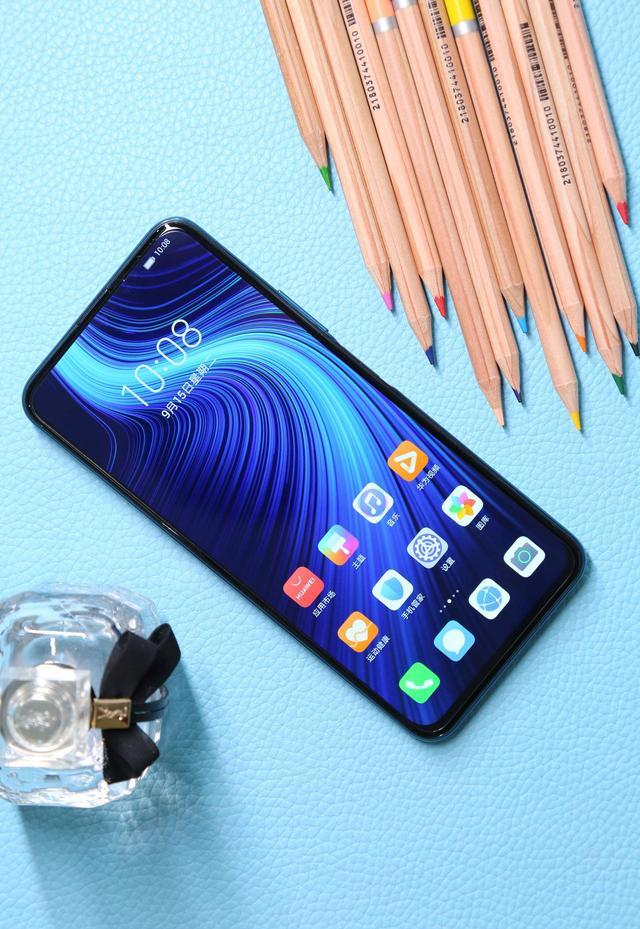 华为荣耀x10体验:均衡与崛起,实力与隐藏