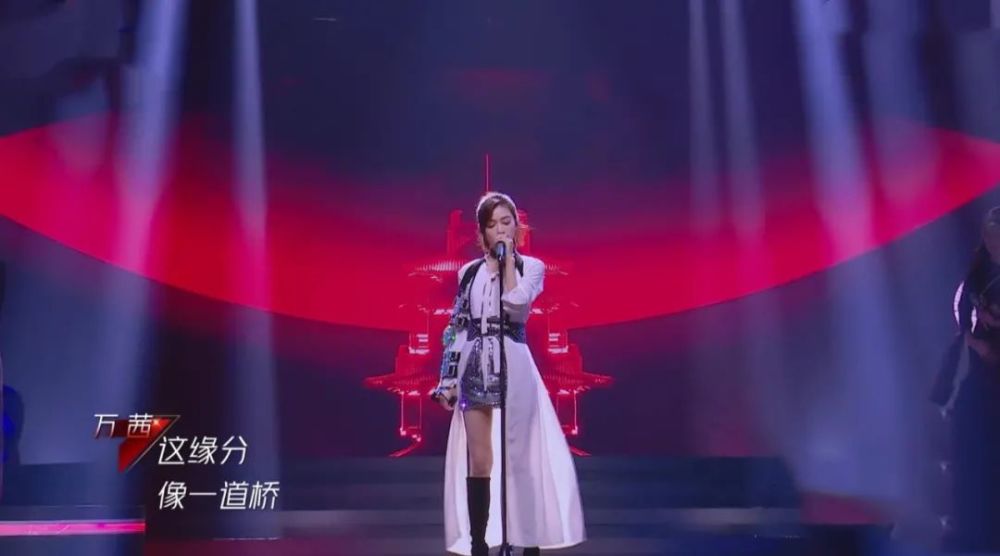 阿朵|惊艳全场的阿朵，依旧不敢挑战万茜，流量之下有实力也需小心谨慎