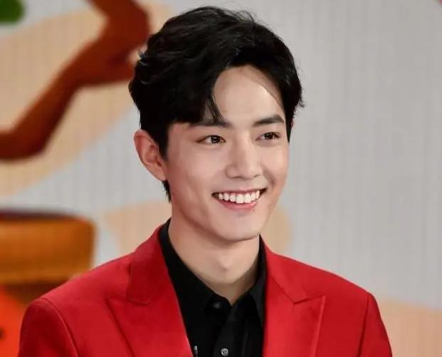 肖战|2020亚太区最帅百张面孔，肖战入围前10，第1名惨遭质疑