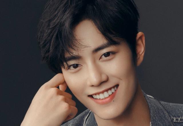 肖战|2020亚太区最帅百张面孔，肖战入围前10，第1名惨遭质疑