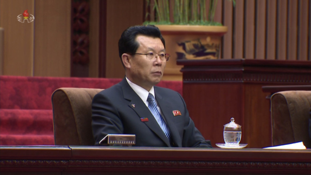 年4月11日,朝鲜第14届最高人民会议第一次会议开幕,金才龙接替朴凤柱