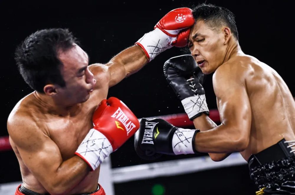 力量压倒技术新疆拳手迪力夏提司马义tko全国前五高手张欢