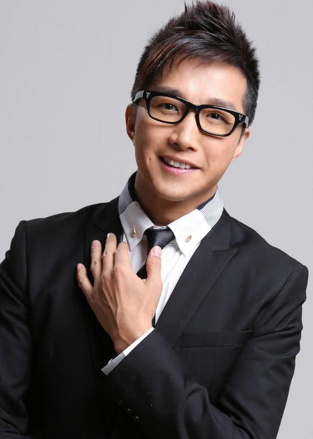 老狼赵旭思念是杯酒新歌发布实力唱将刘冲再现艺术功底