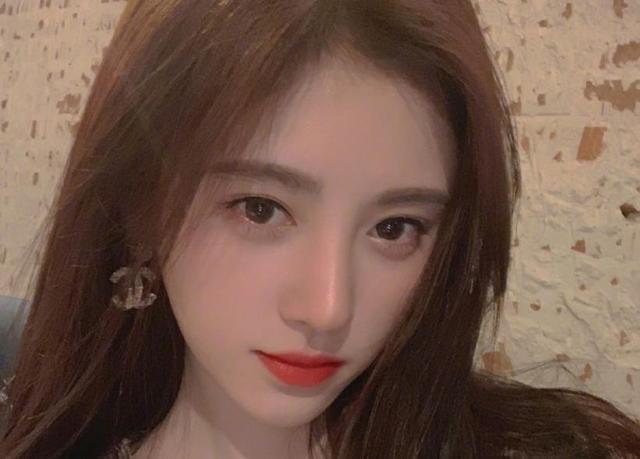 鞠婧祎|老跟“完美人设”较劲的鞠婧祎，累不累