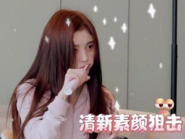 鞠婧祎|老跟“完美人设”较劲的鞠婧祎，累不累