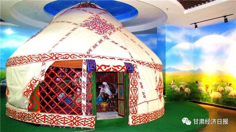 民族风情独撩人——探访阿克塞县哈萨克民族博物馆_腾讯新闻