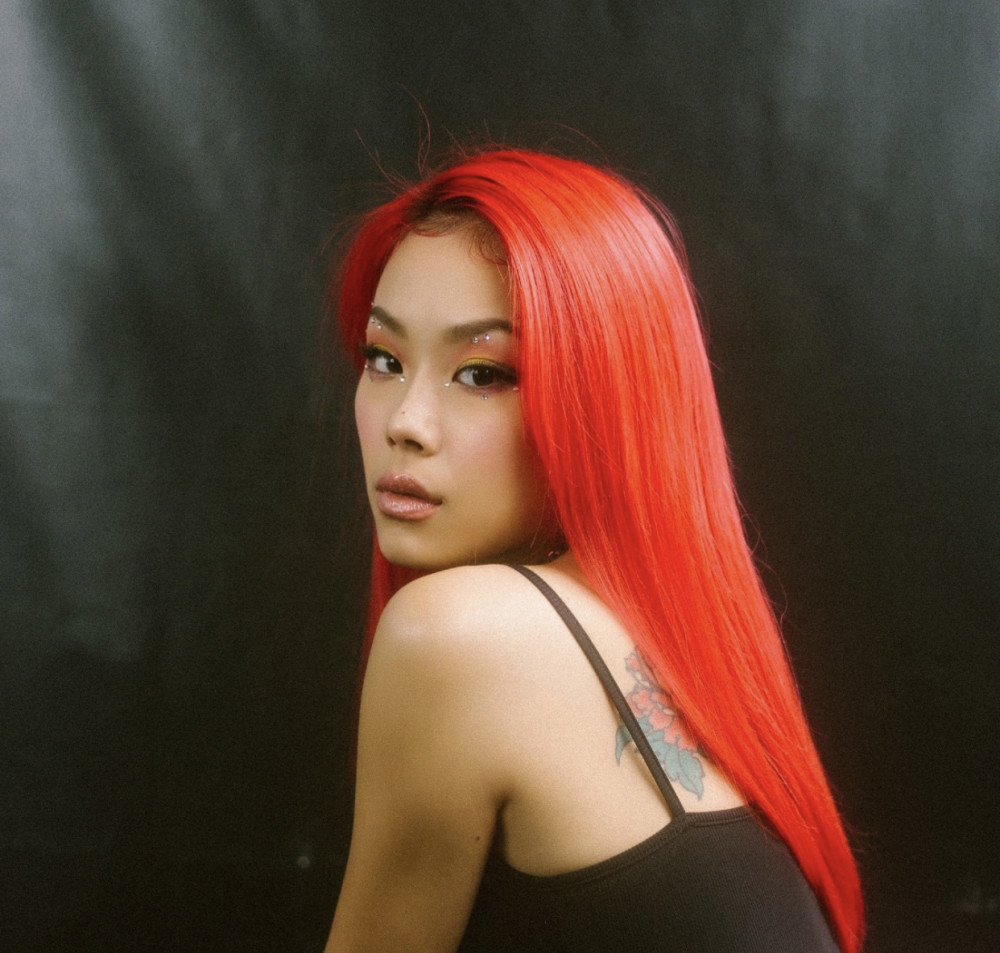 我们重点说说重量级女rapper万妮达