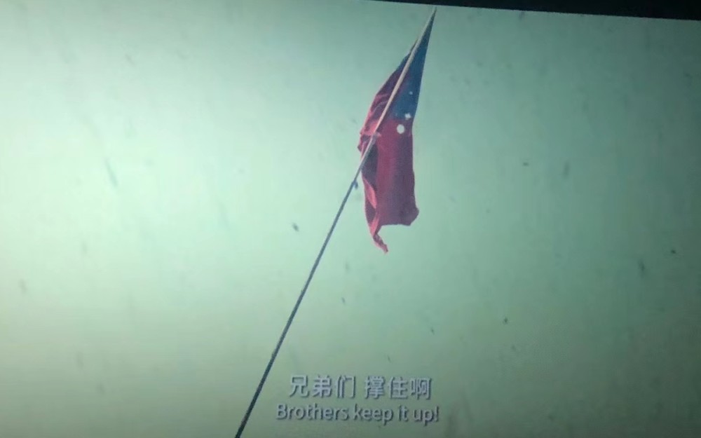 八佰|看过《八佰》点映，太胡扯太失望，生生糟蹋了这个好题材