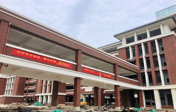 南方中学新校区力争今年交付使用 家长可在地下车库接送学生