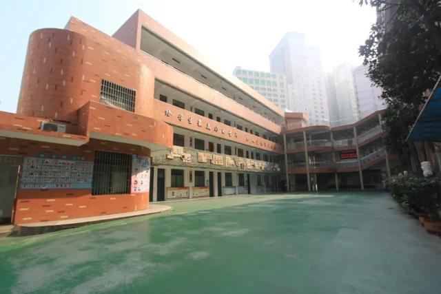 仰天湖小学二手房白菜价最低8字头