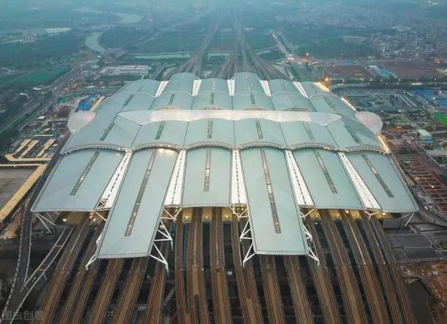 我国"十大高铁枢纽站"!为什么这条高铁线就独占半壁江山?