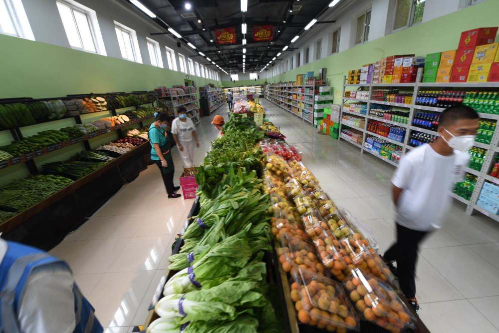 北京新发地农产品批发市场|77家新发地便民菜店 零售蔬果价格上浮不超批发价10％