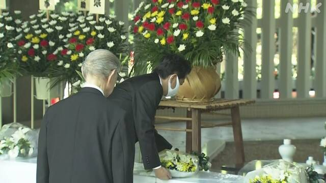 安倍晋三|日本战败纪念日，安倍晋三前往千鸟渊公墓献花