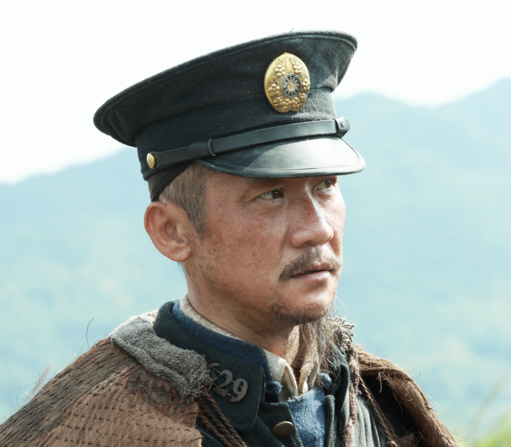 点映票房破千万豆瓣83为何王千源说八佰有五十个最佳男配