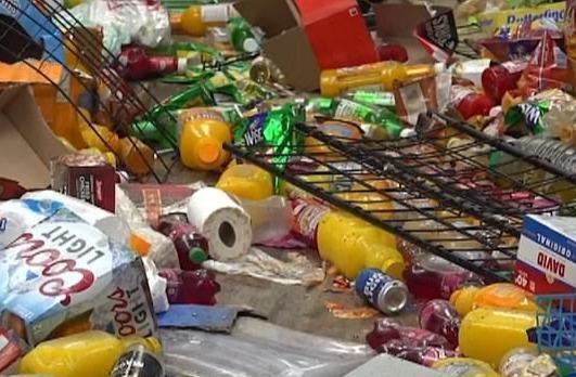 警察|芝加哥商铺连遭两次洗劫，报警后警察未回应，商人将起诉这座城市