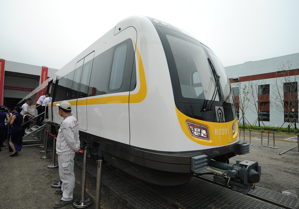 济南地铁2号线"小黄"亮相!连接腊山片区,老城区,高新区等,年底将通车!