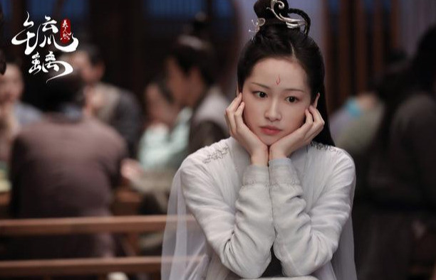 以家人之名|同期上映的三部剧，为何只有《以家人之名》脱颖而出，答案其实很简单