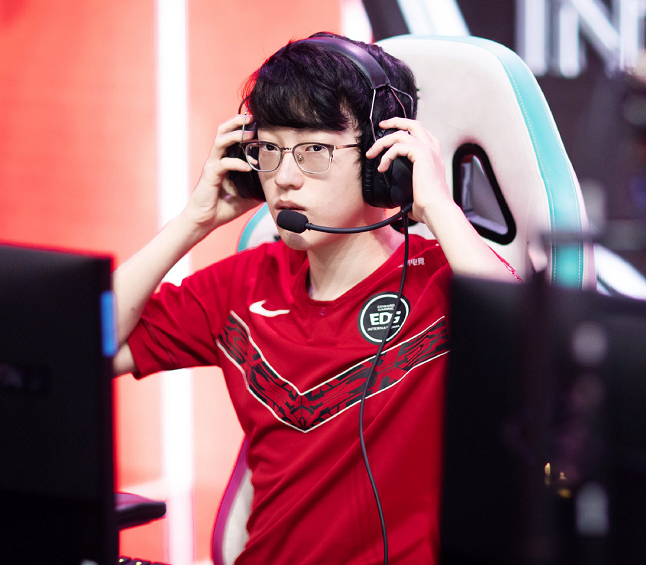 EDG阵容即将更替，下赛季Scout将离开EDG，阿布：我们不会卡合同的