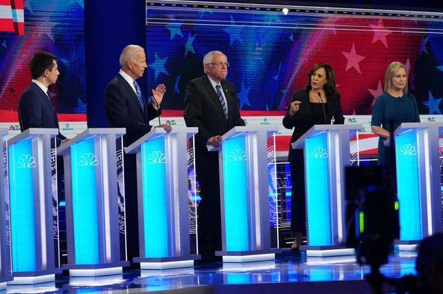 贺锦丽|贺锦丽不是拜登最初中意的副总统人选，她是如何成功上位的？