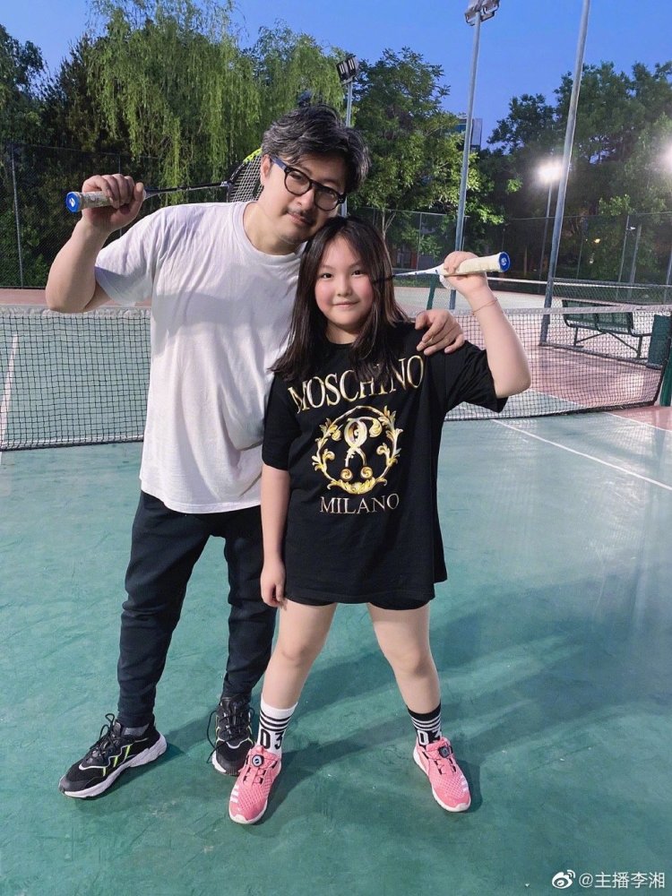 王岳伦|王岳伦人设崩塌？“最爱李湘”声明已删除，定情手镯很久没戴了