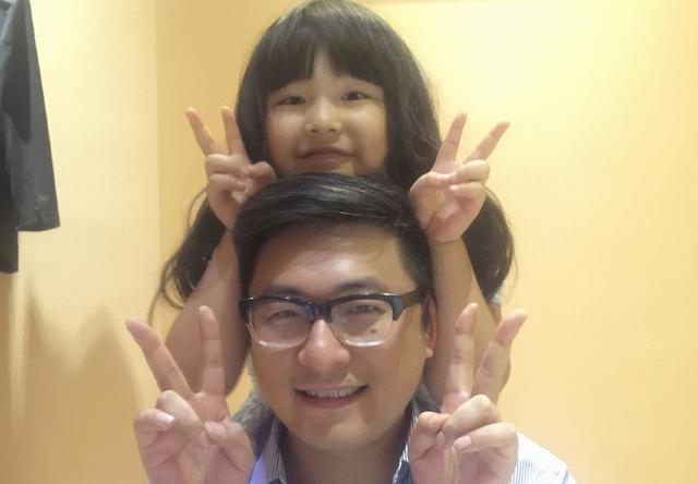 王岳伦就与女子举止亲密道歉-WordPress极简博客