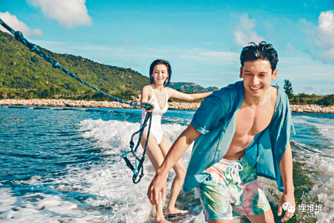 关智斌|马国明汤洛雯入驻埋堆堆；吴千语关智斌广告大片超养眼！