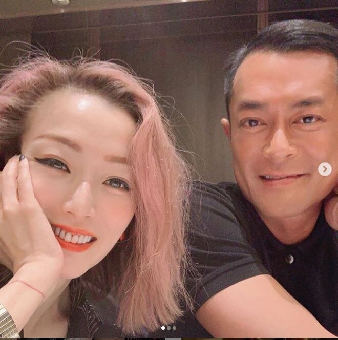 许志安|港媒曝许志安仍保留与黄心颖有关纹身，还被误会是为郑秀文而纹