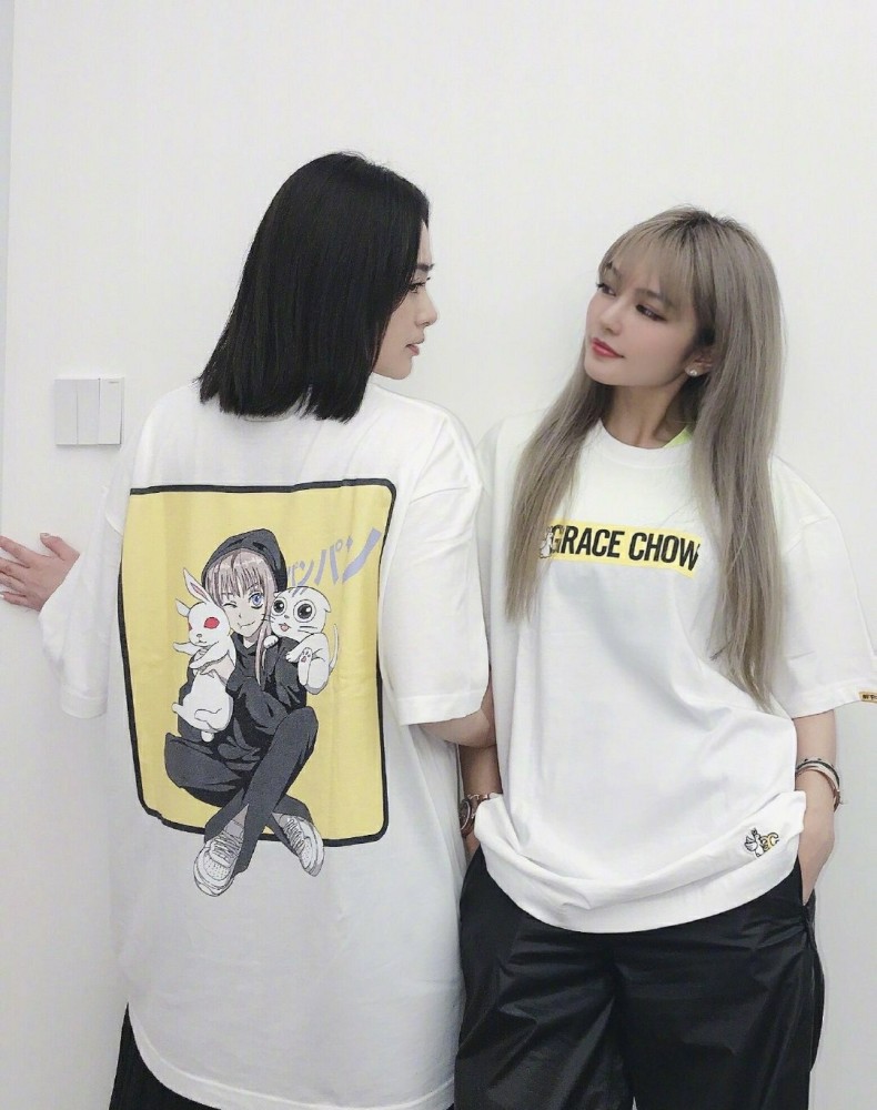 周扬青|周扬青发文：我觉得我老公这个新的短发造型很可。网友：我把民政局搬来了