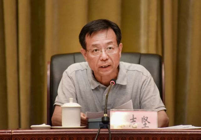 市卫健委主任徐志坚,杭州医学院党委委员,办公室主任,临安校区管委会