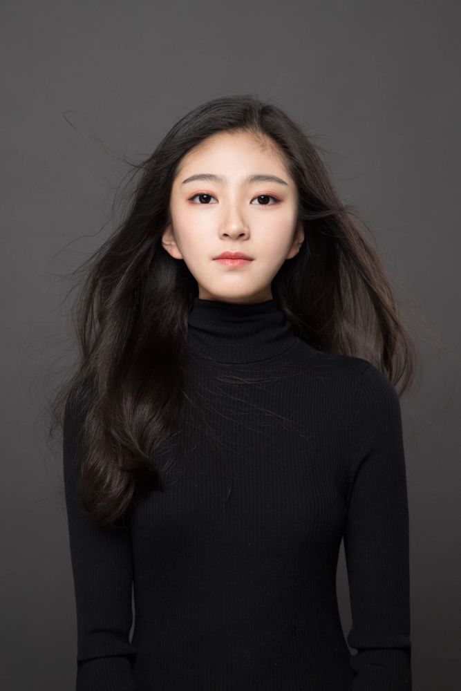 20级艺考生葛楠木梓:独立乐观的宝藏girl有无限可能!