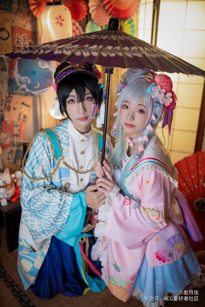 (图文来自半次元,如有侵权请联系删除)服装:@初兽猫cos宁宁:@星月弦