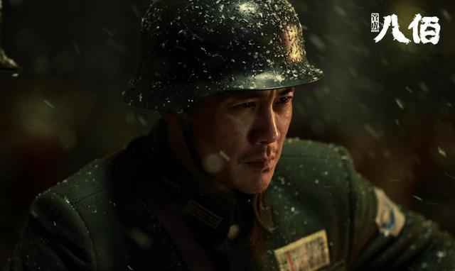 八佰|《八佰》豆瓣8.3，点映票房超千万，欧豪演技炸裂看哭大多数观众