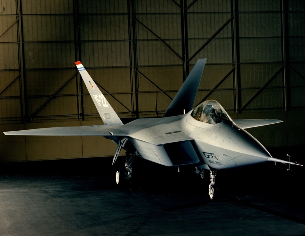 试飞员透露yf22战胜yf23的真正原因洛克希德更善于营销